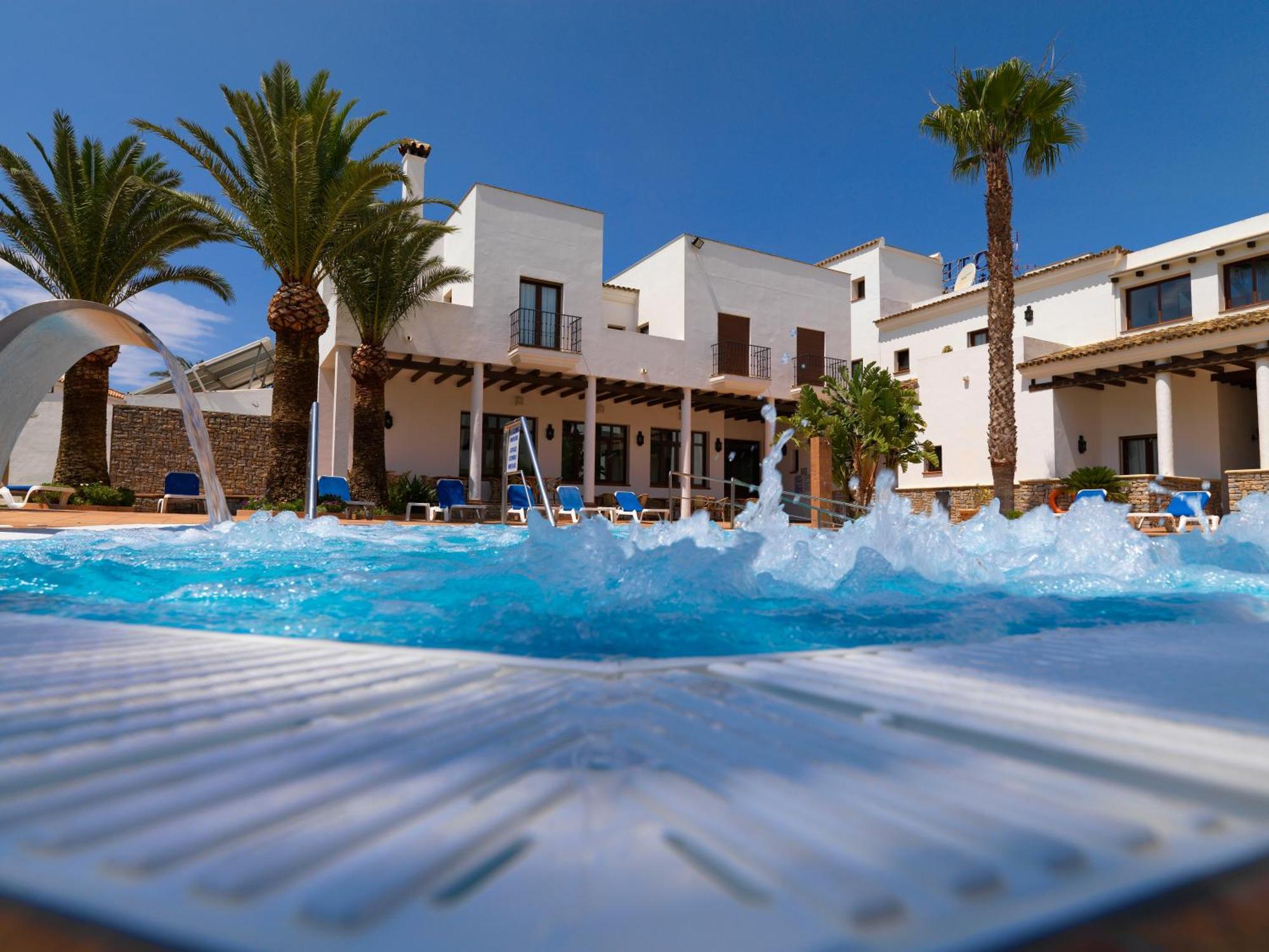 Hotel Porfirio Zahara de los Atunes Exterior photo