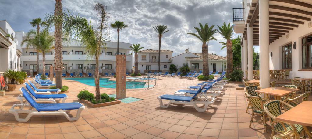 Hotel Porfirio Zahara de los Atunes Exterior photo